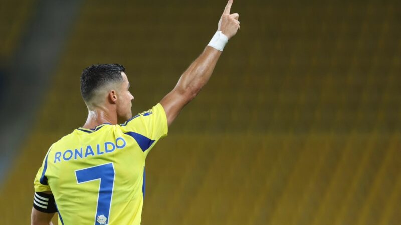 Cristiano Ronaldo: Debuta como «Youtuber» con golazo y le anulan otro