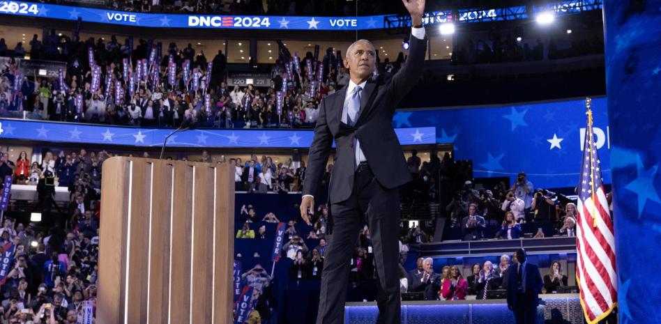 “Yes, She can”: Barack y Michelle Obama disparan la euforia demócrata con Kamala