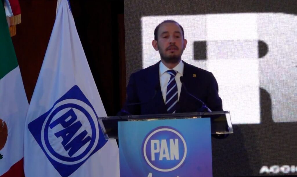 Marko Cortés insiste en tipificar el “narcoterrorismo” como un delito grave