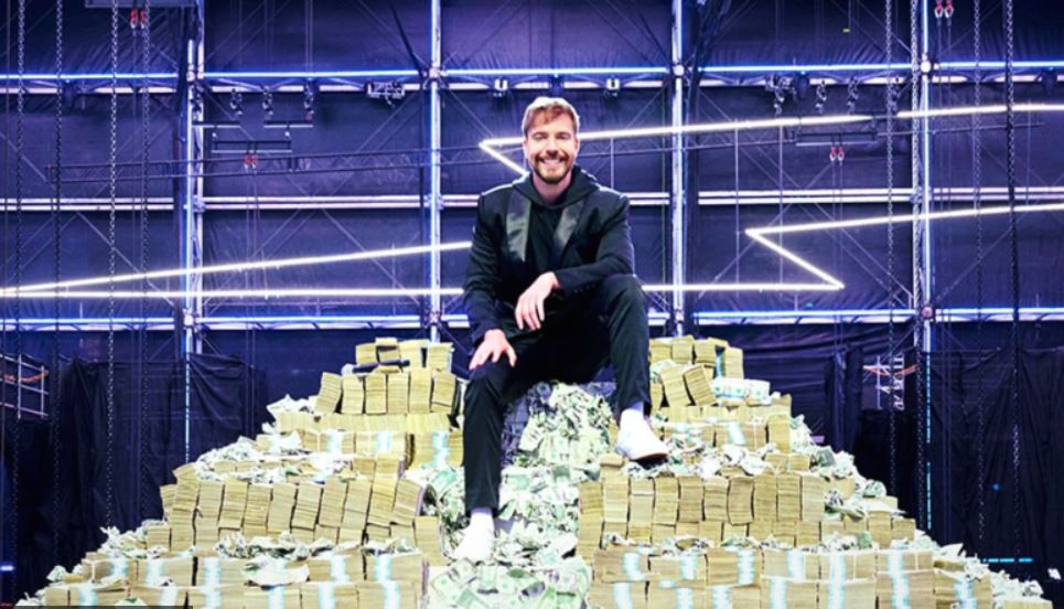 ¿MrBeast anunciará reto durante el Super Bowl por un mdd?