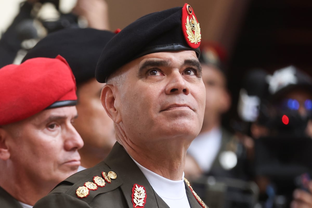El Ejército venezolano pierde a su máximo jefe tras una década de lealtad al régimen